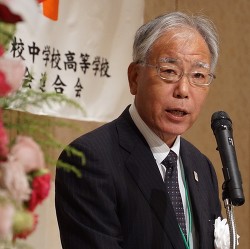 合屋伸好　会長