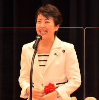 元女性活躍担当大臣　有村治子 様