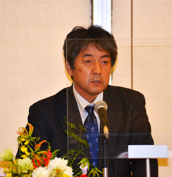 門傳英慈　会長
